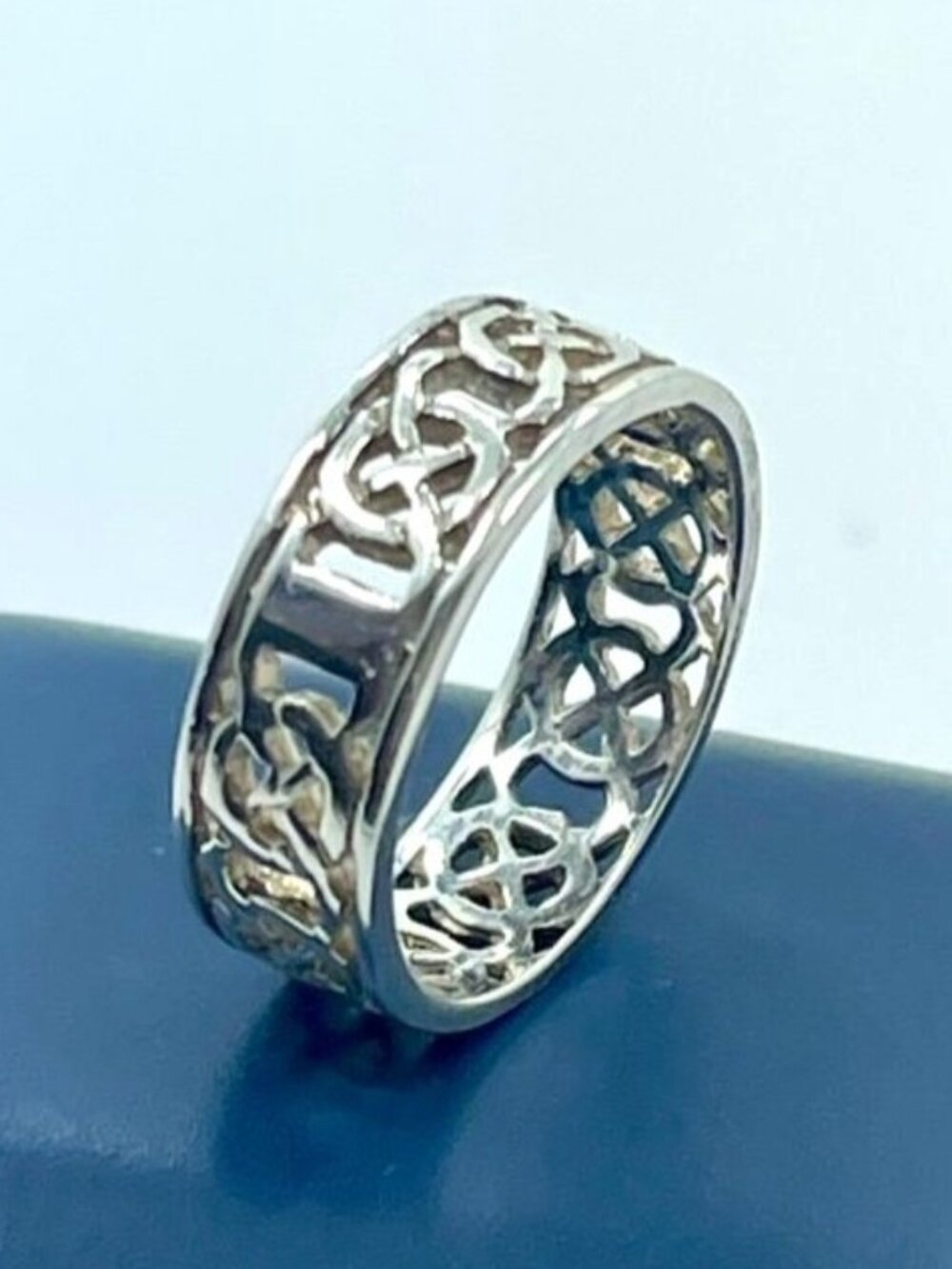 Vintage Sterling Silver Woven Openwork Filigree Chain Ring Size 7.25 - Picture 3 of 5